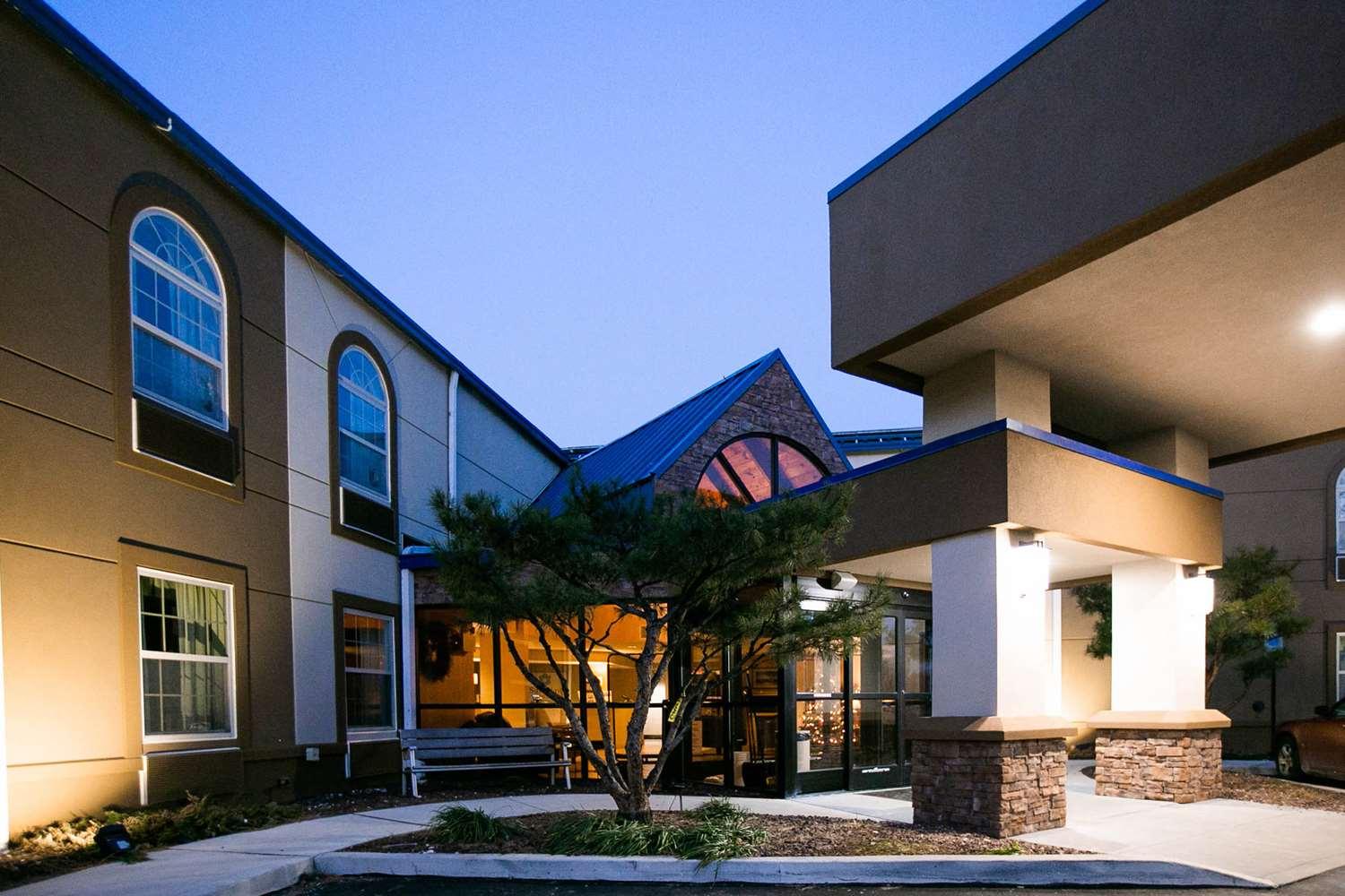Surestay Plus Hotel By Best Western Elizabethtown Hershey Eksteriør billede